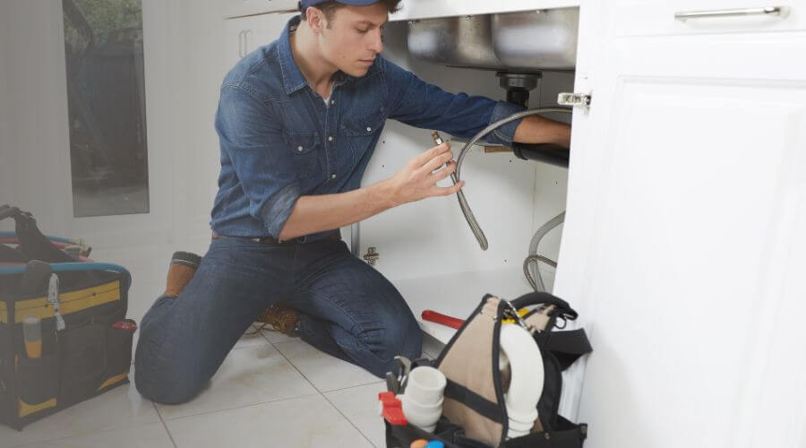 Burst Pipe Repair in Realitos, TX